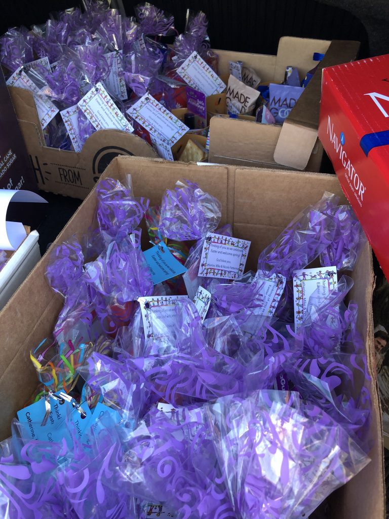 15 gifts for nursing home residents that will brighten their day | CNN  Underscored